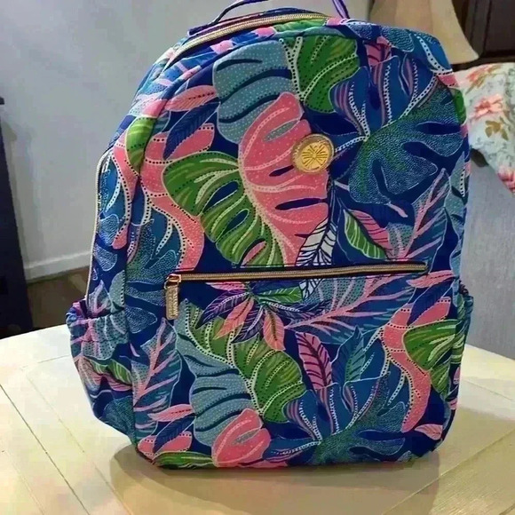 LILLY PULITZER Backpack NEW never used - Picture 1 of 4